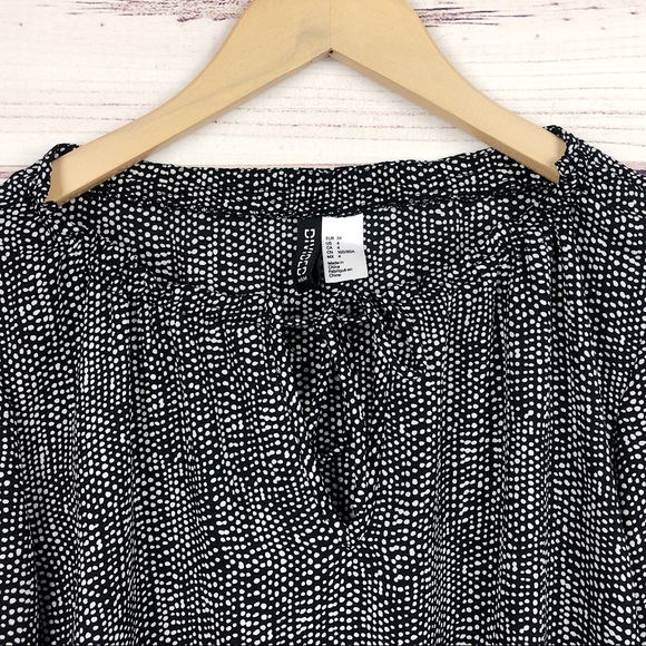 DIVIDED Black Polka Dot Mock Neck Blouse Sz 4 - Picture 6 of 7